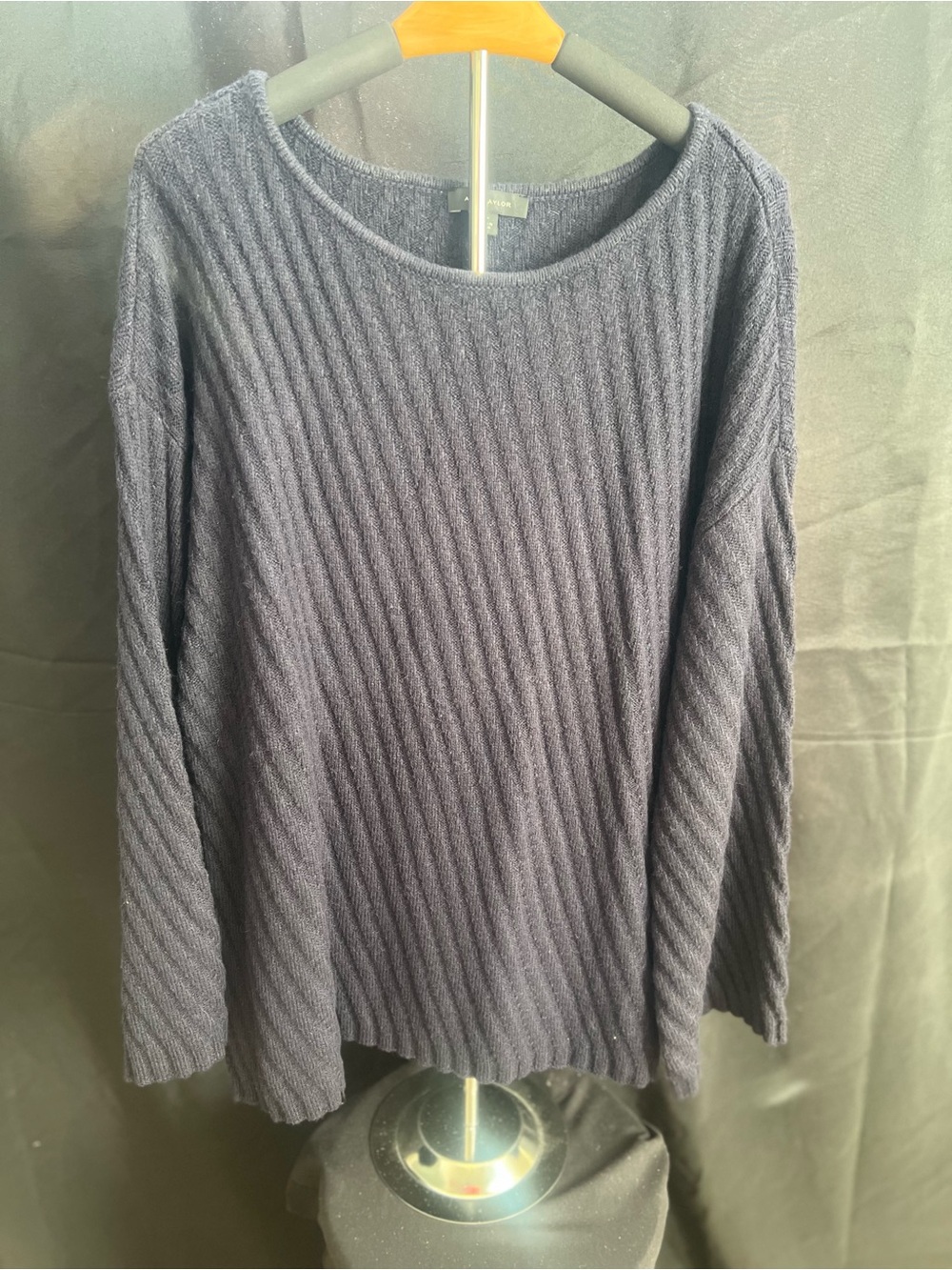 Ann Taylor Navy Diagonal Rib Long-Sleeve Top